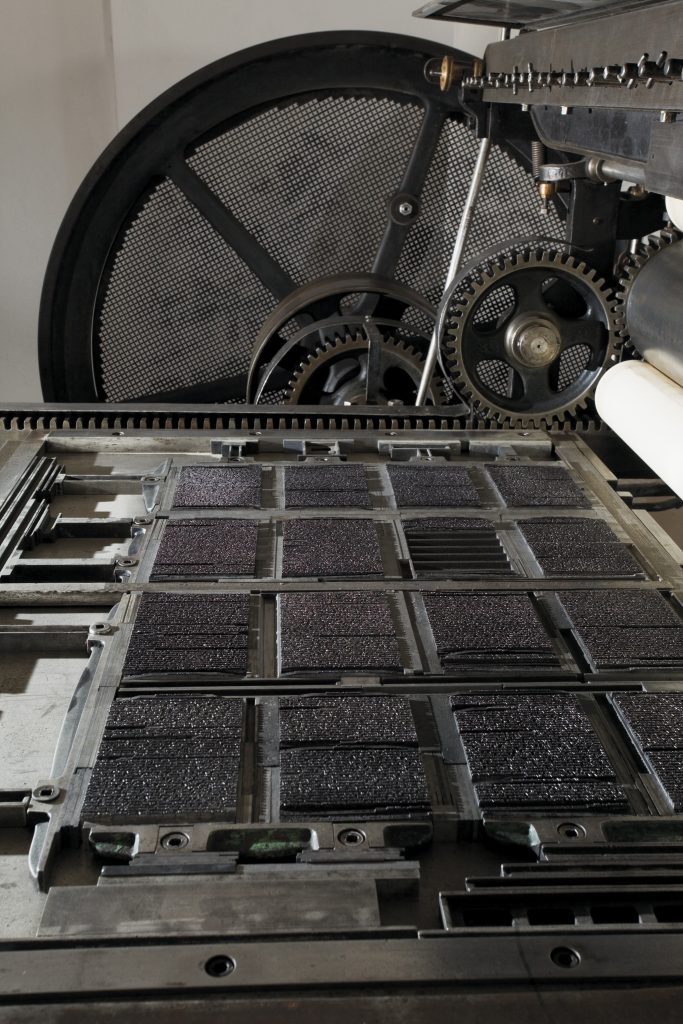 stare maszyny drukarskie, skład maszyn typograficznych w Rembertowie